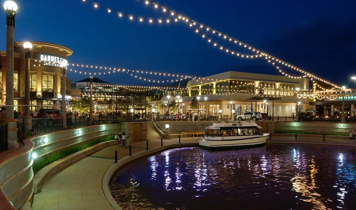 Mariott Waterway